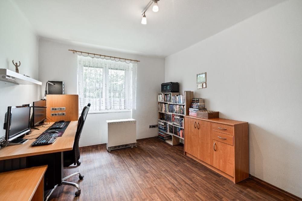 Pronájem byt - Bečváry, 281 43