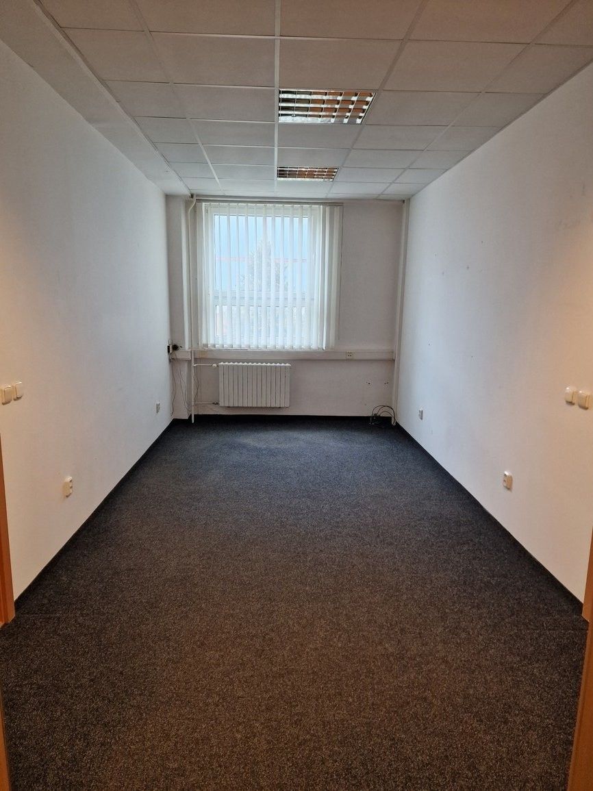 Pronájem kancelář - Jihlava, 586 01, 37 m²