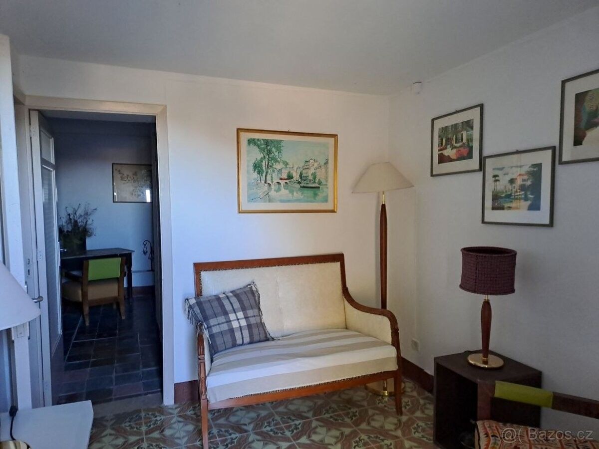 Prodej byt - 987 66, Zahraničí