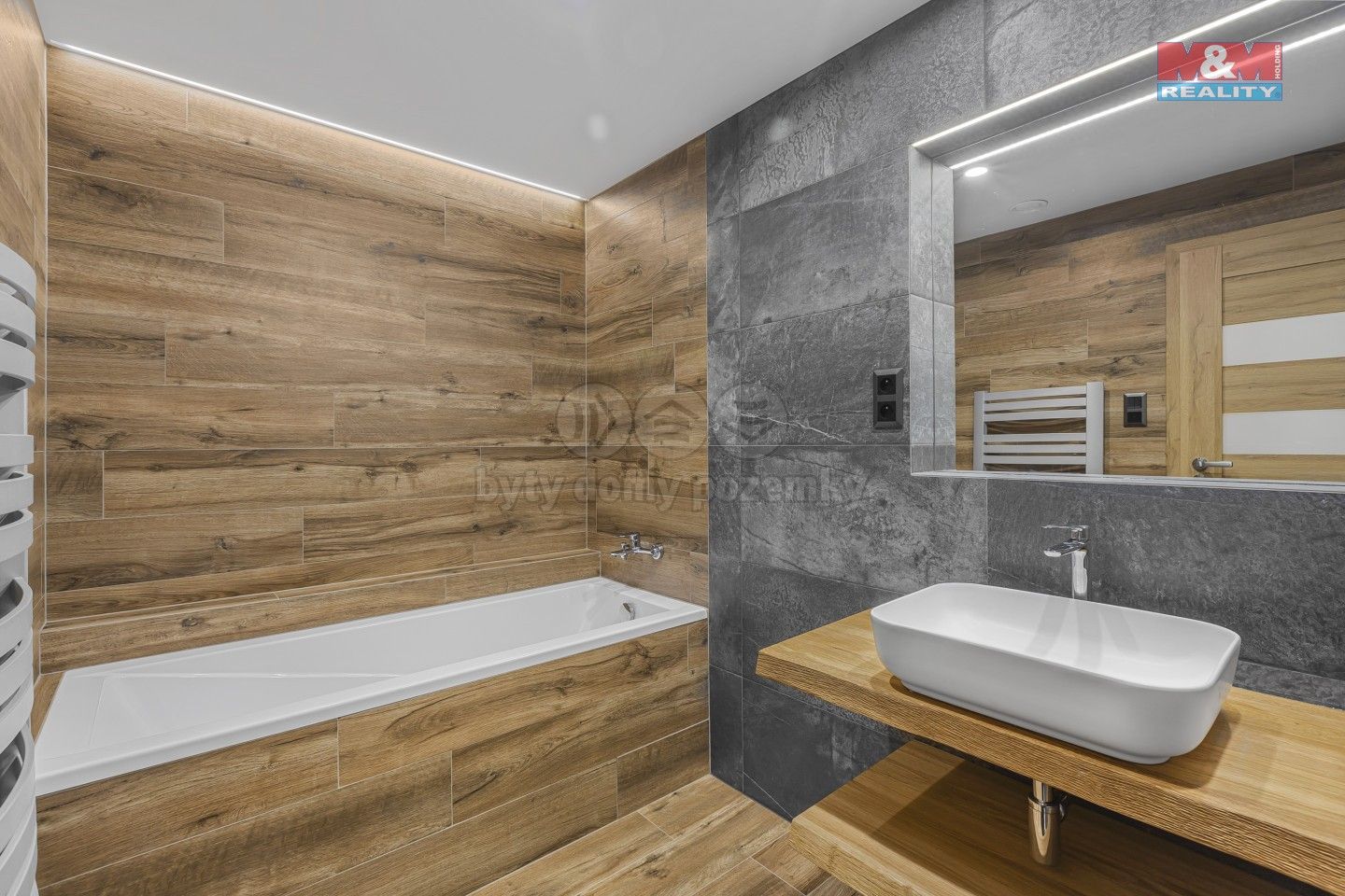Rodinný dům · 157 m² · Čestice - 4