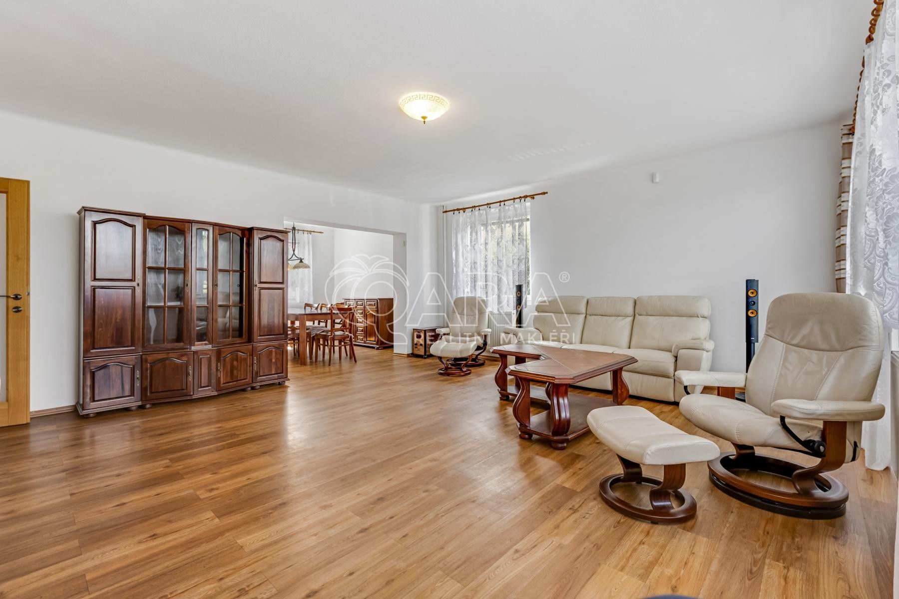 Rodinný dům · 307 m² · Mrač - 4