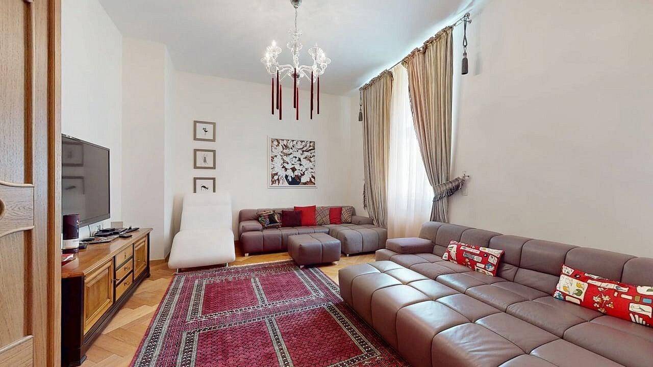 Byt 2+1 · 64 m² · Karlovy Vary, Karlovarský kraj - 3