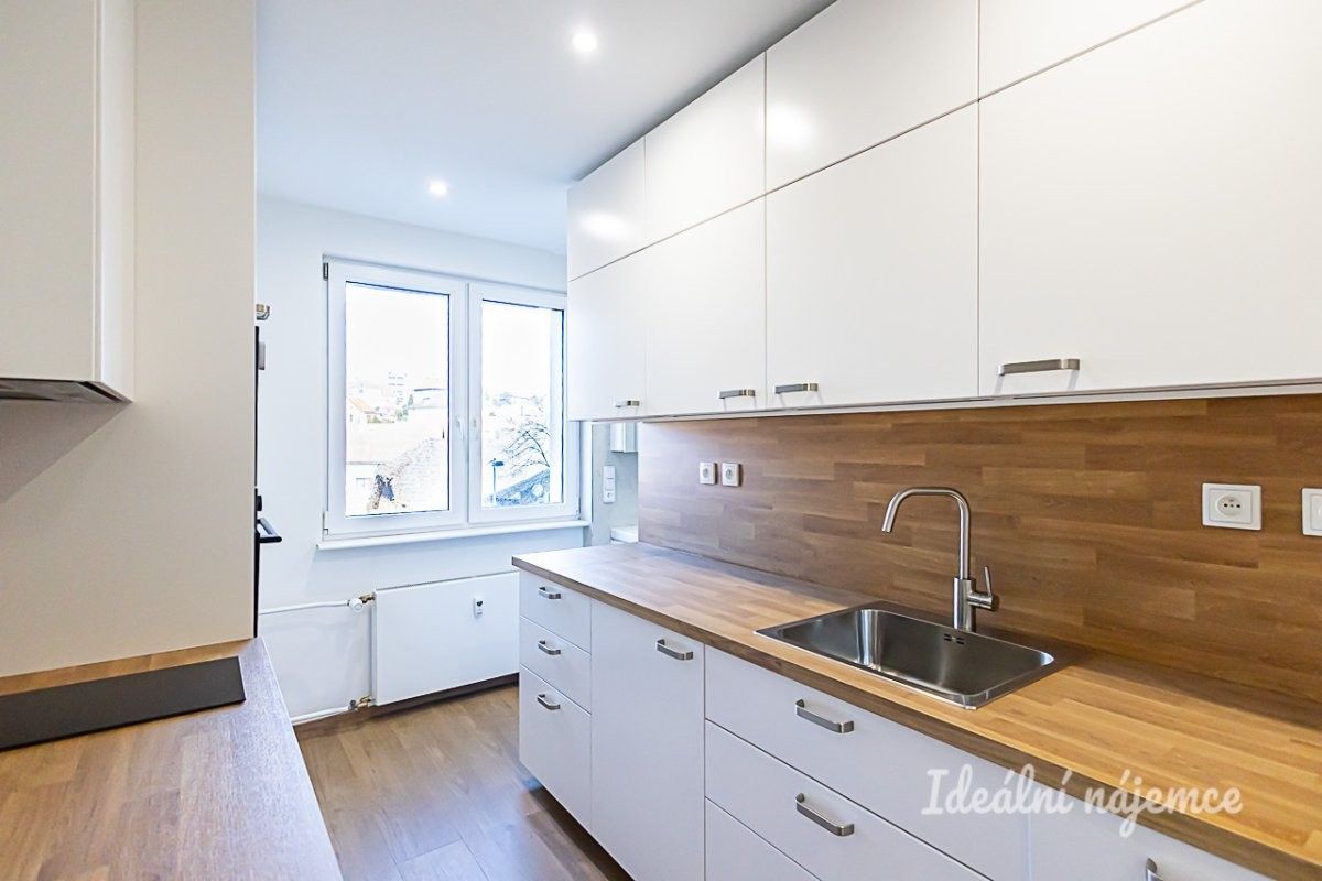 2+1, Káranská, Praha, 56 m²