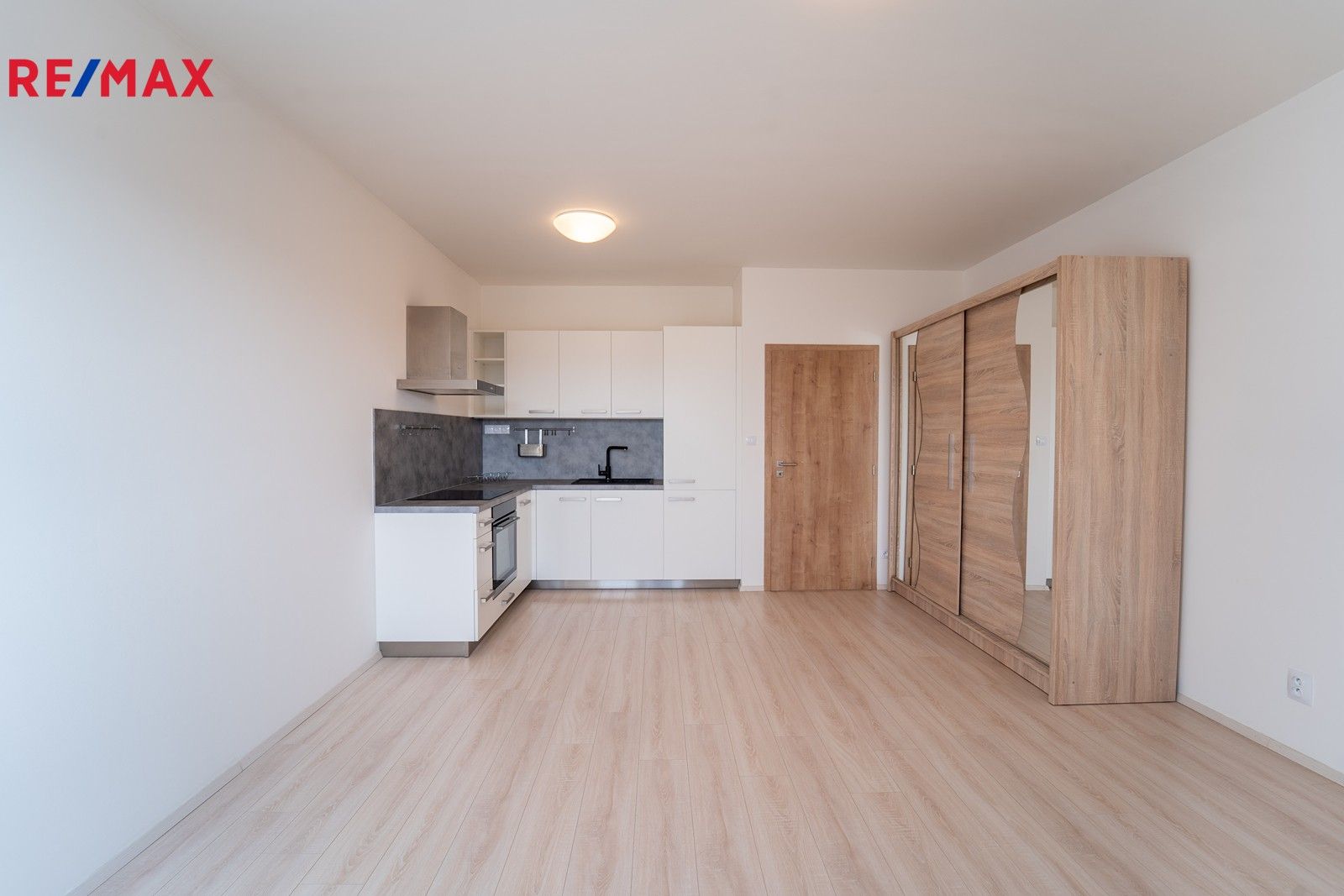 1+kk, Vinařská, Beroun, 33 m²