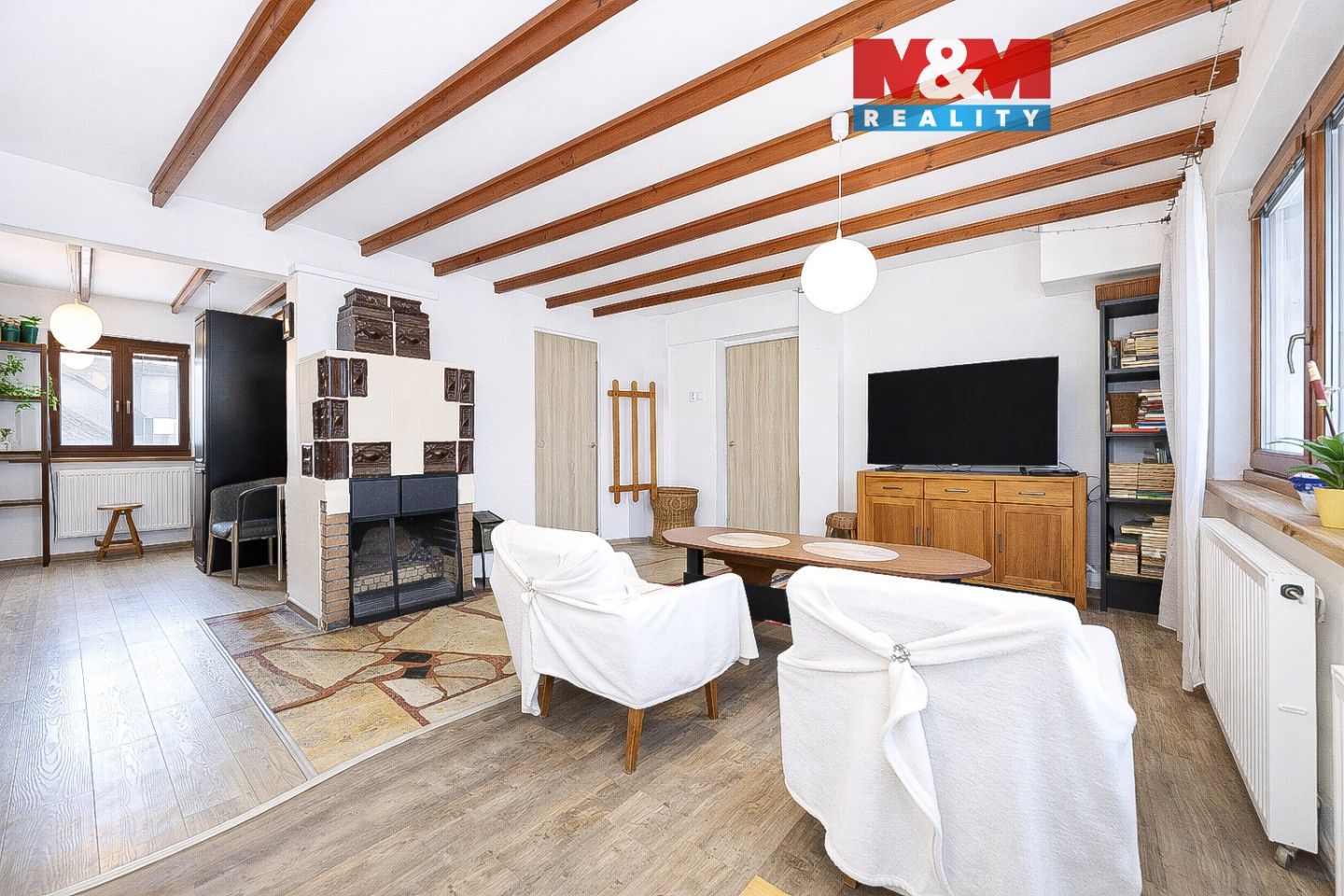 Chaty, Nám. Družby, Hlubočky, 105 m²