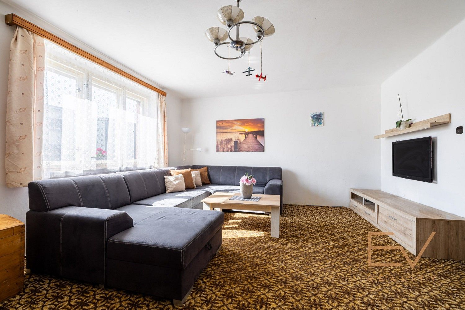 Rodinné domy, Nové Strašecí, okres Rakovník, Středočeský kraj, 216 m² - 2