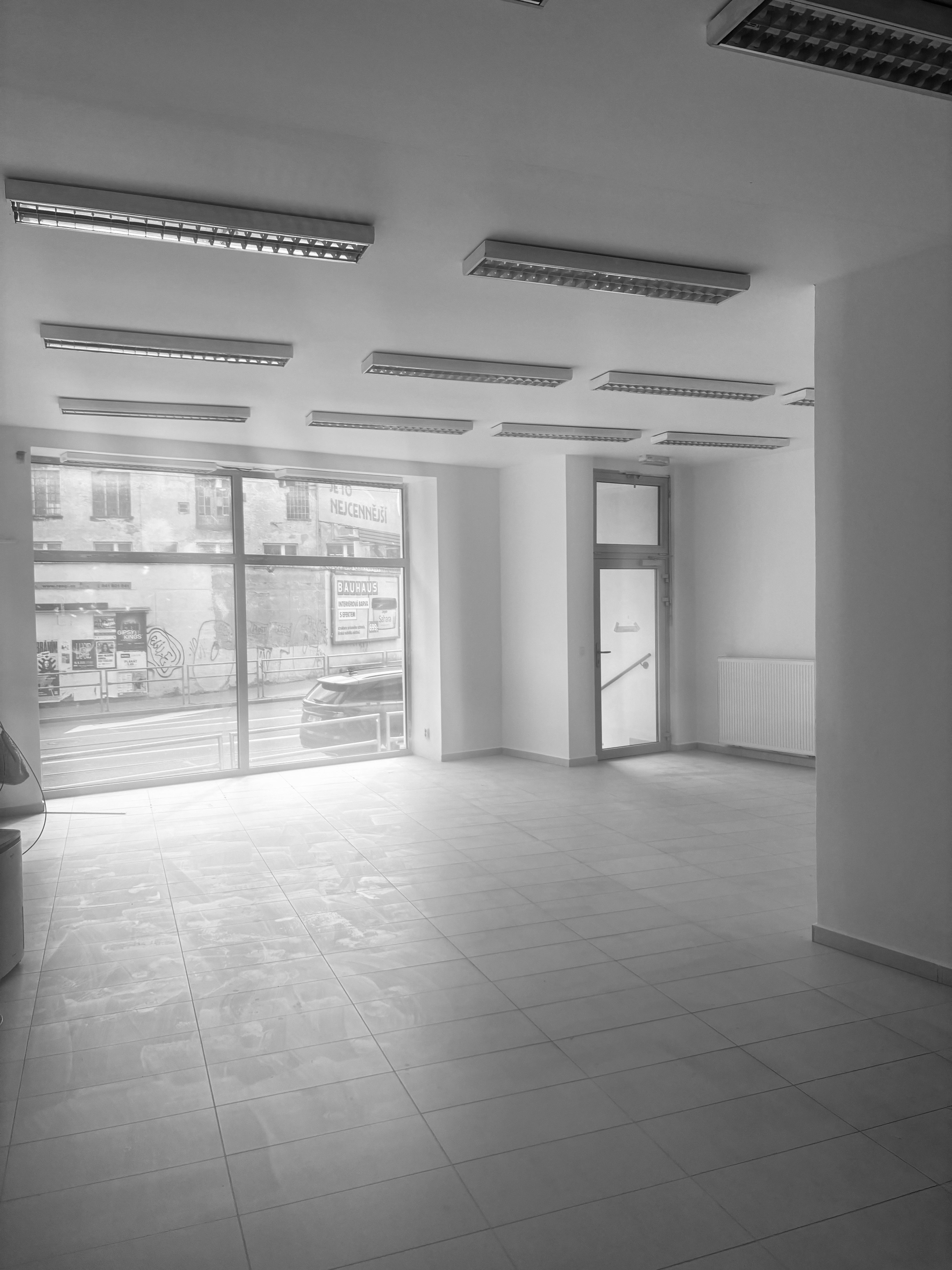 Obchodní prostory, 138 m²