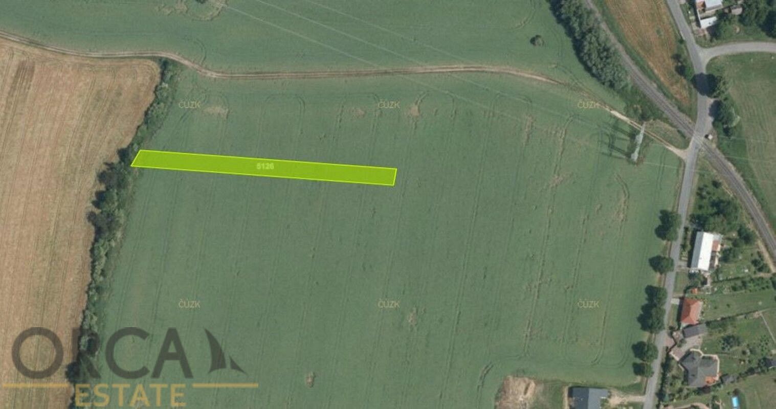 Zemědělský pozemek, 1 740 m²