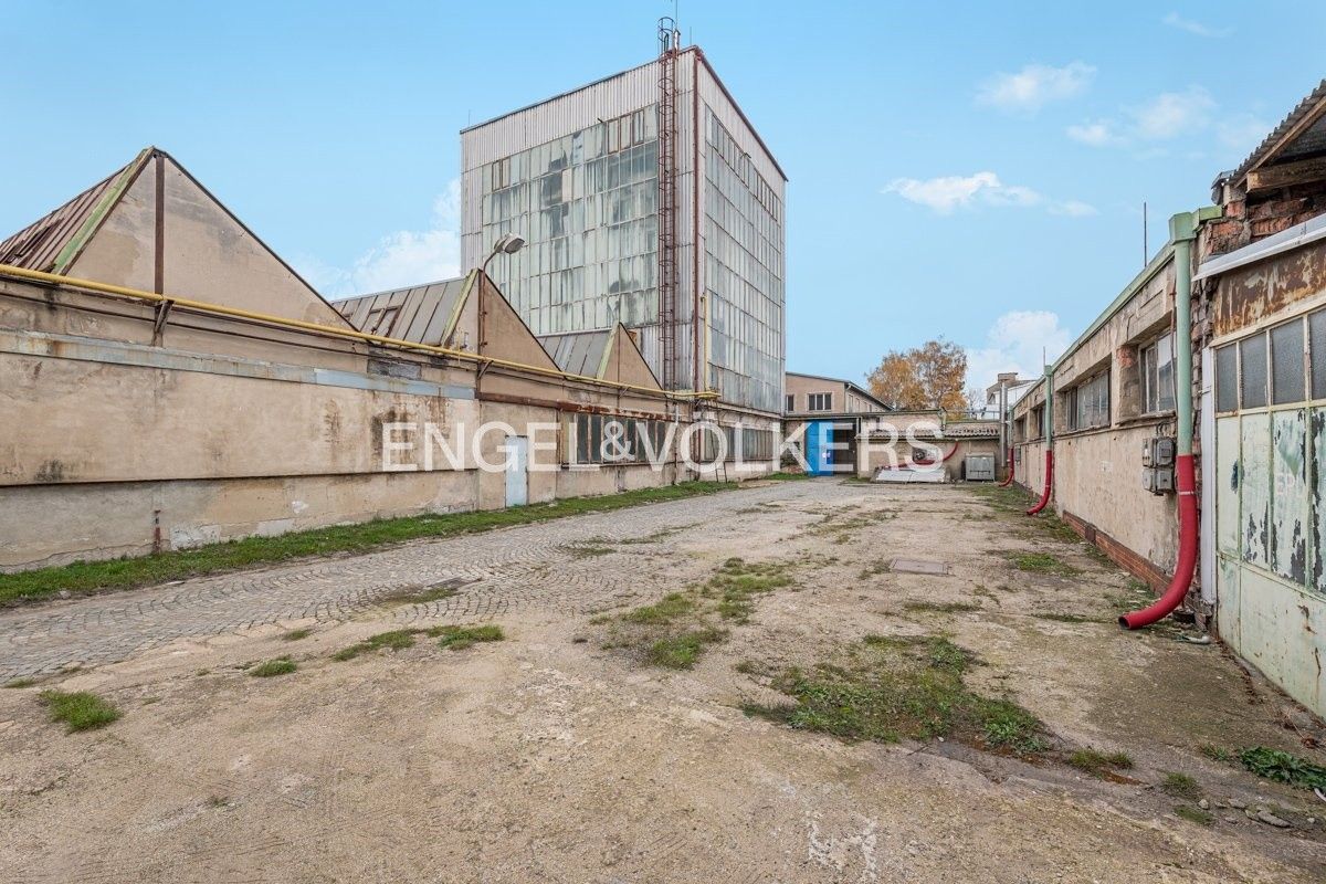 Sklady, Postoloprtská, Louny, 13 m²