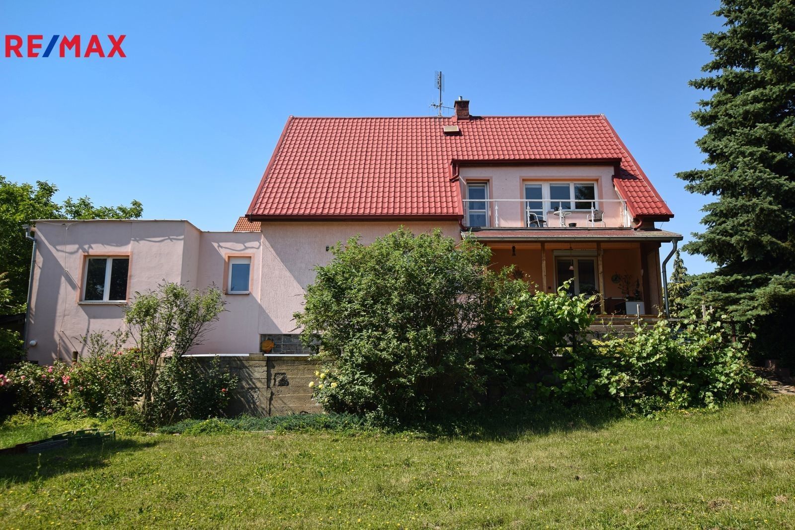 Prodej dům - Máchova, Cítoliby, 180 m²