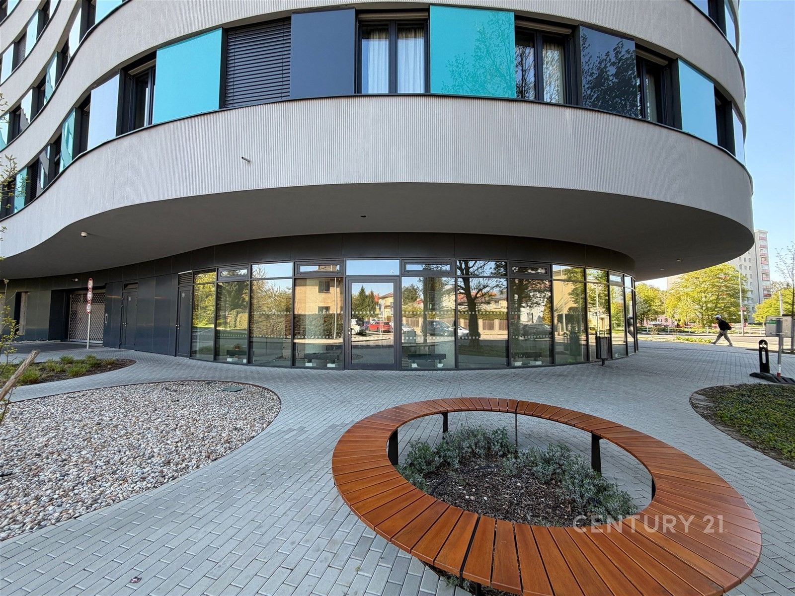 Restaurace · 315 m² · Na Větrníku 2513, Praha Břevnov - 4