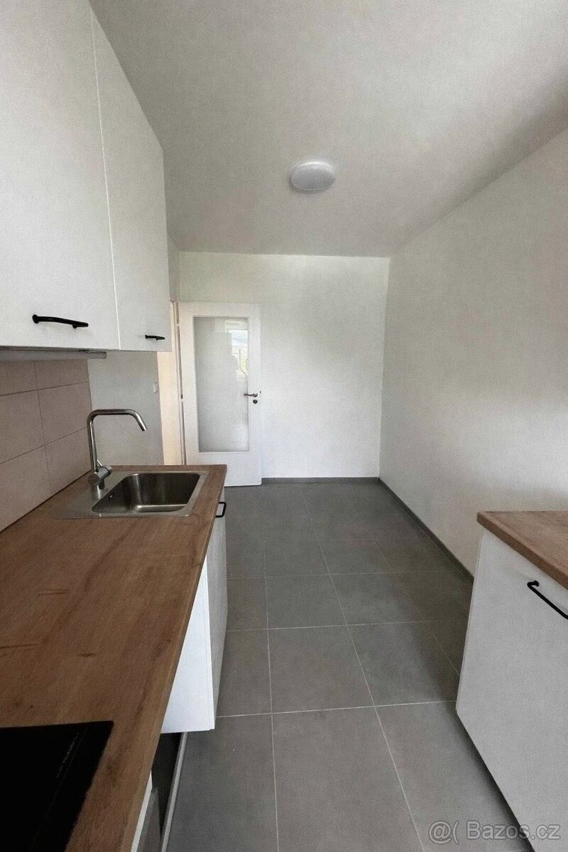 Pronájem byt - České Budějovice, 370 05