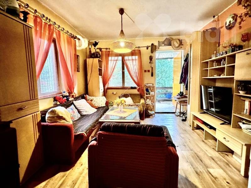 Chaty, Neslovice, 65 m²