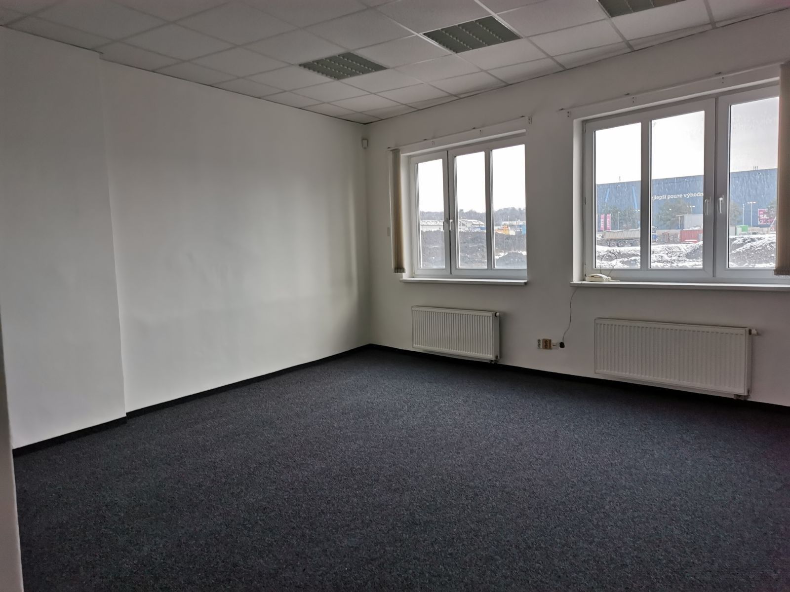 Pronájem kancelář - Kolbenova, Praha - Vysočany, 58 m² - 5
