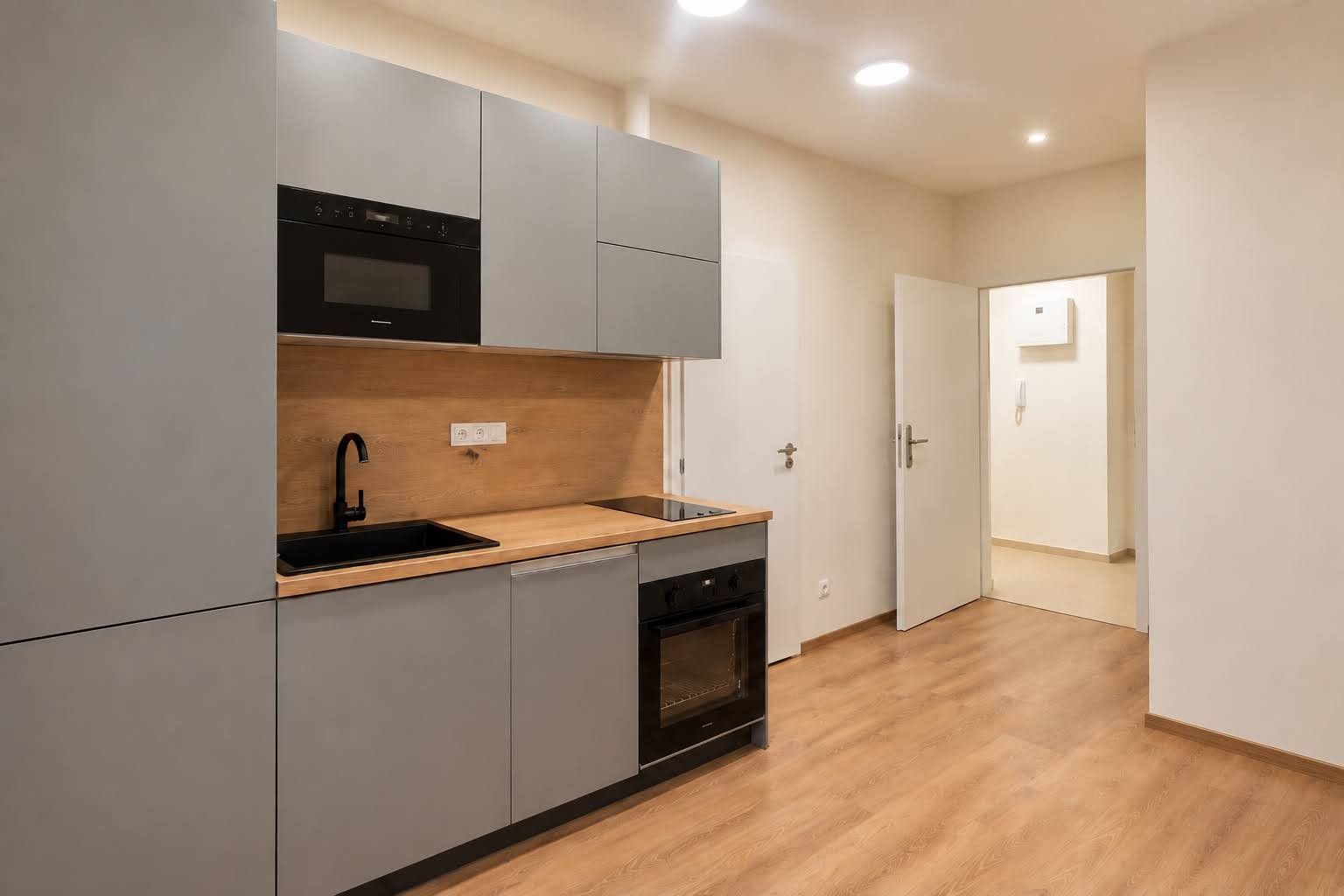Pronájem byt 2+kk - Zvěřinova, Brno - Černovice, Jihomoravský kraj, 38 m² - 5