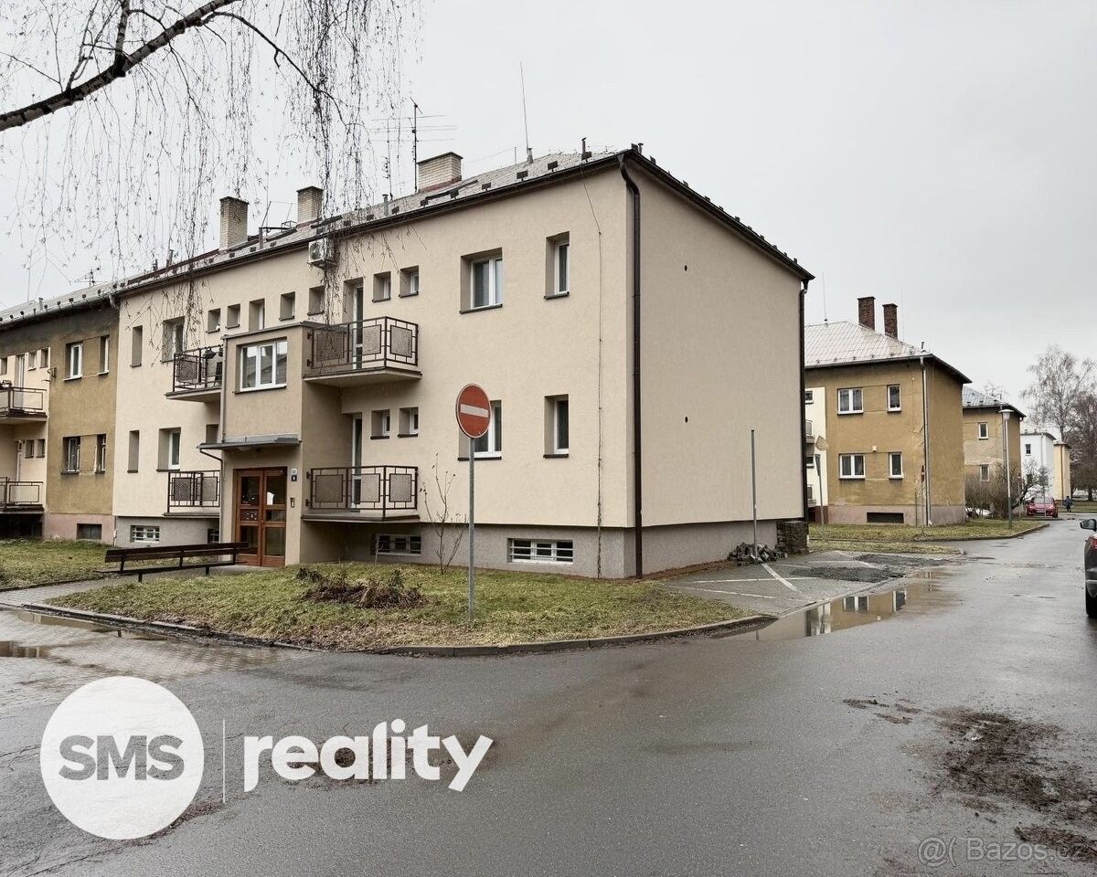 Byty, Ostrava, 700 30