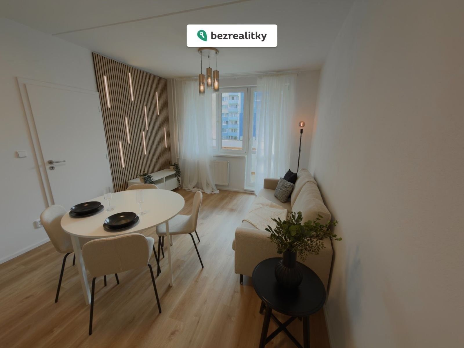 Byt 2+kk · 43 m² · V. Volfa 1359, České Budějovice 2 - 4