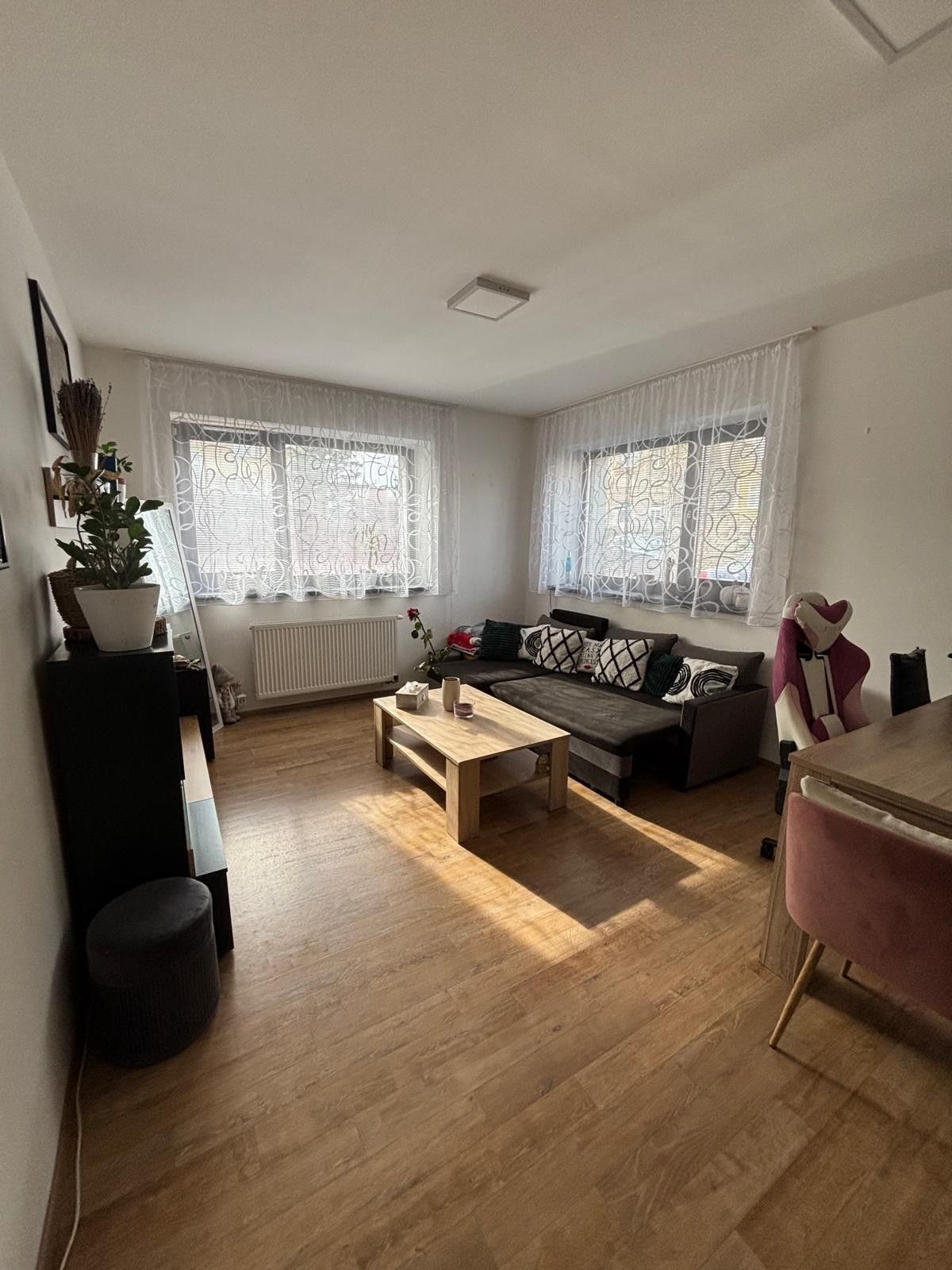 Pronájem byt 2+kk - U Sila 1864, Liberec, 39 m²