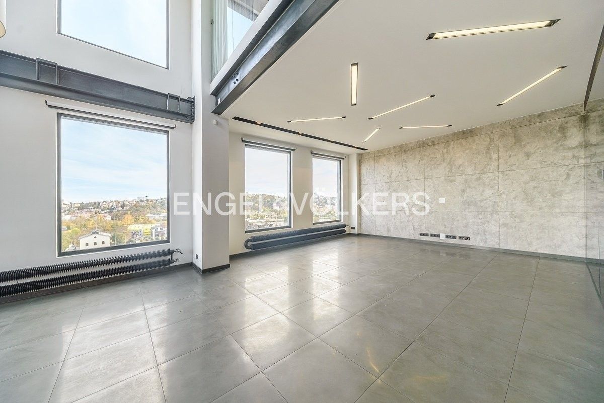 4+kk, Křížová 1018, Praha Smíchov, 421 m² - 1