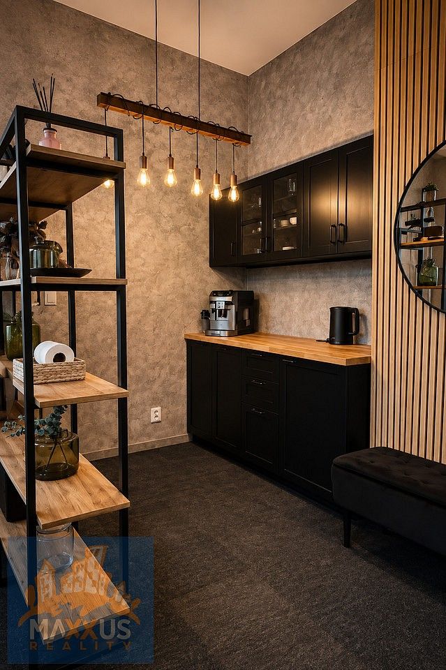 Pronájem kancelář - Praha - Běchovice, okres Praha 21, Hlavní město Praha, 32 m² - 5