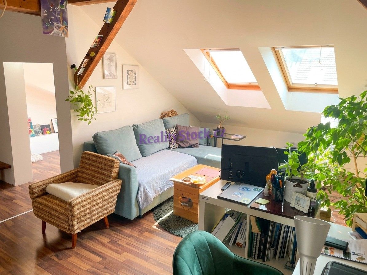 Byt 2+1 · 60 m² · Lužická, Praha - 4