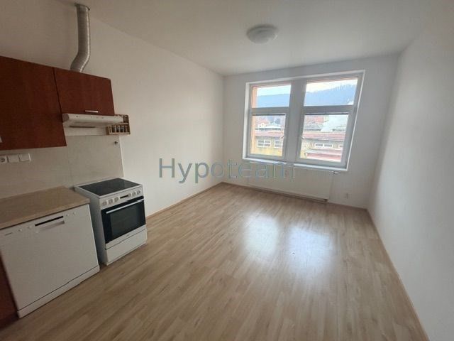 Pronájem byt 2+kk - Jateční 1320, Ústí nad Labem, 51 m²