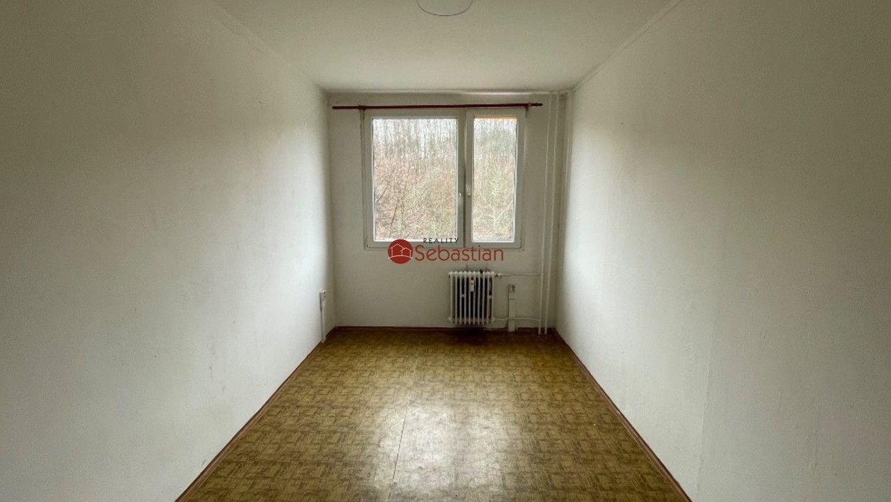 Pronájem byt 2+kk - Josefa Suka, Most, 40 m²