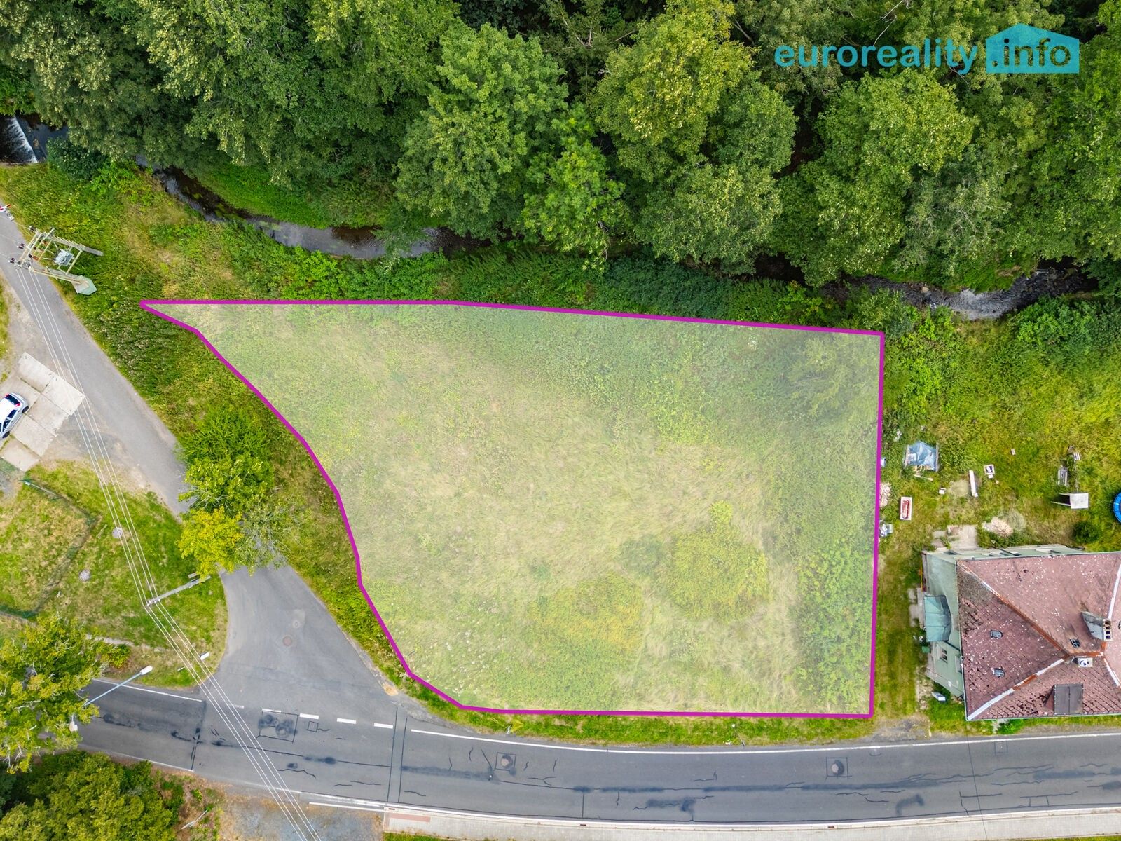 Pozemek pro bydlení, 1 450 m²