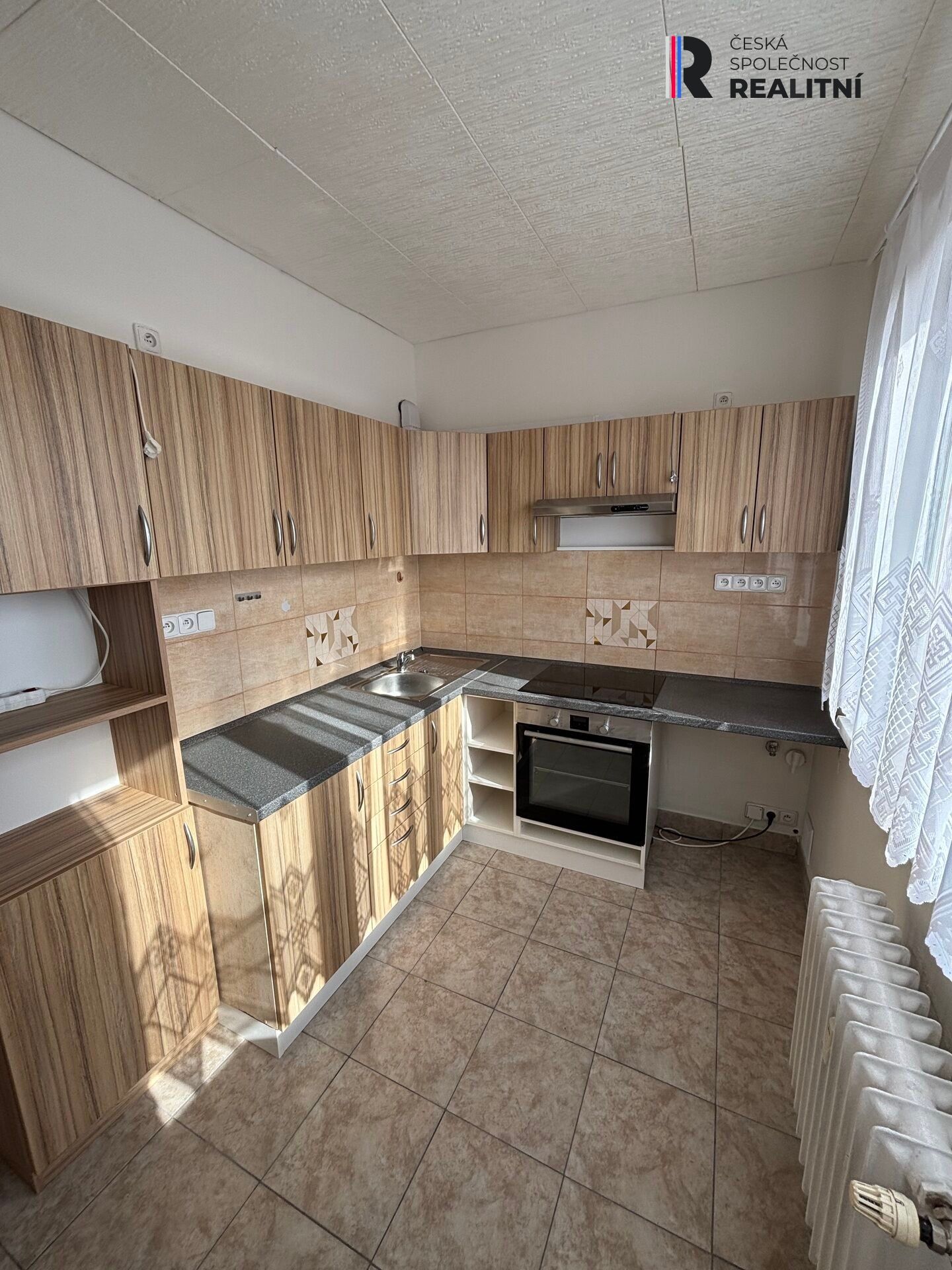 Pronájem byt 2+1 - Karla Čapka, Habartov, 53 m²