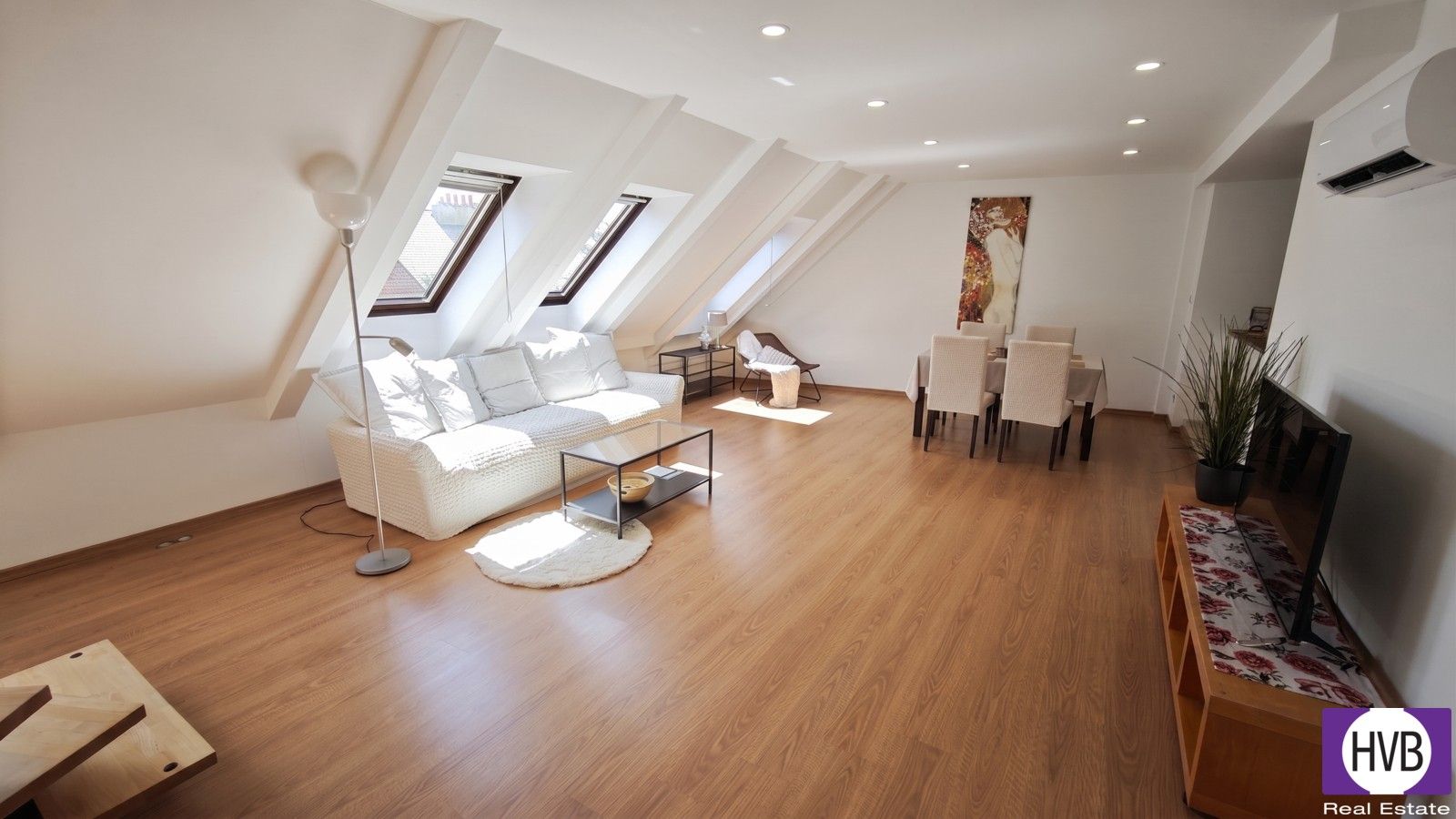 Byt 2+kk, 106 m²