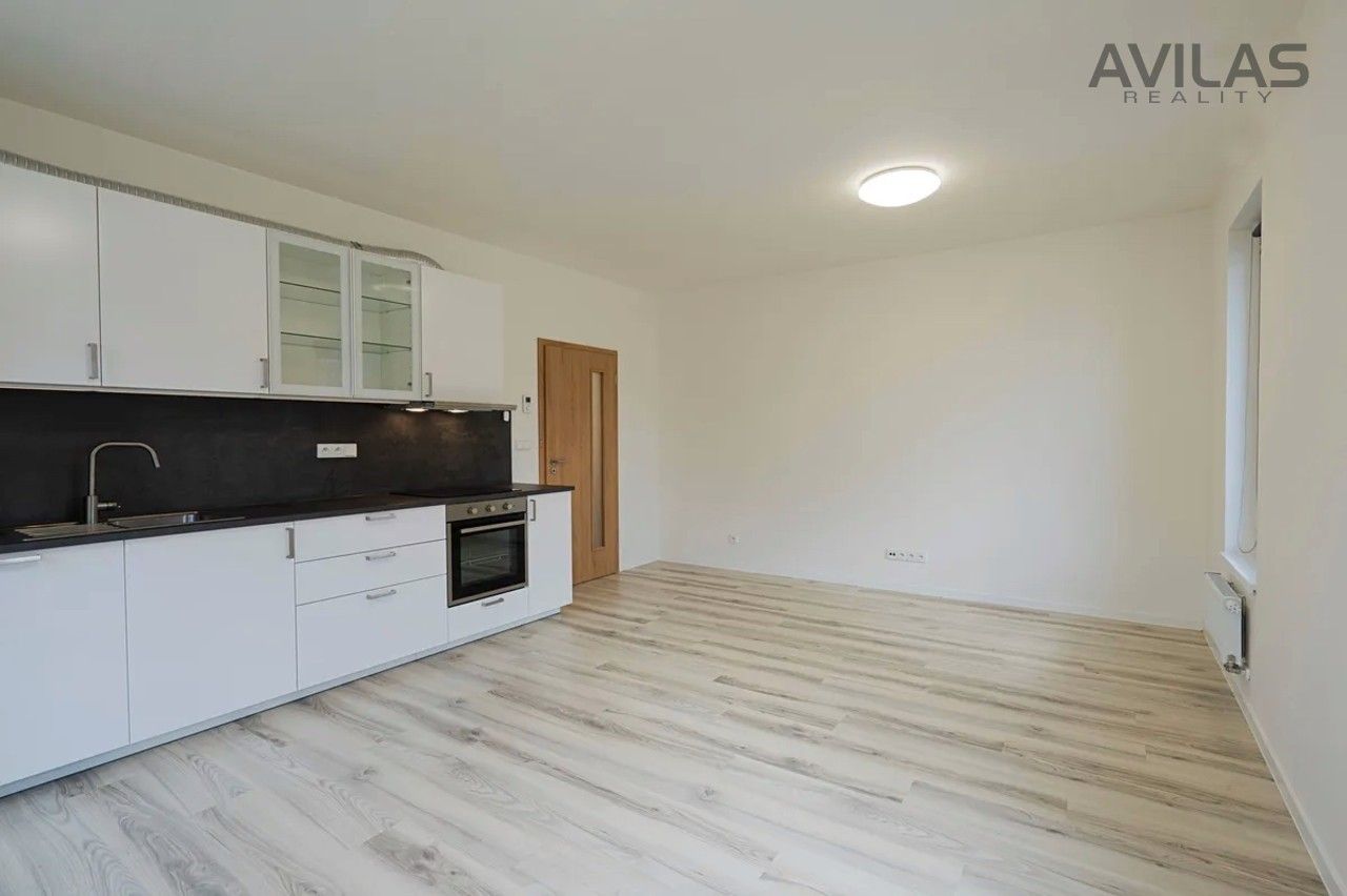 Pronájem byt 1+kk - U Pivovaru, Benešov, 33 m²