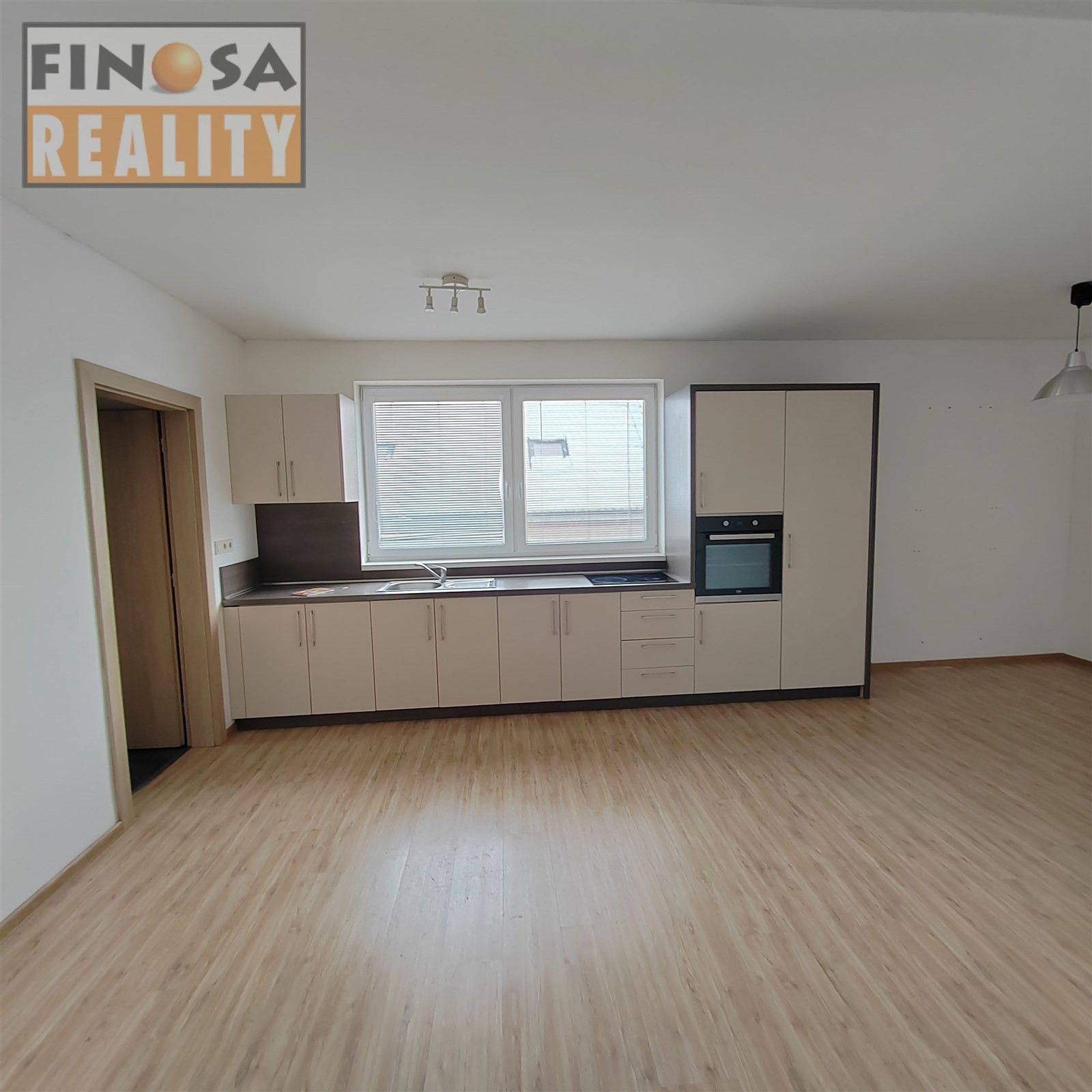 Pronájem byt 3+kk - U Kamencového jezera 5840, Chomutov, 85 m²