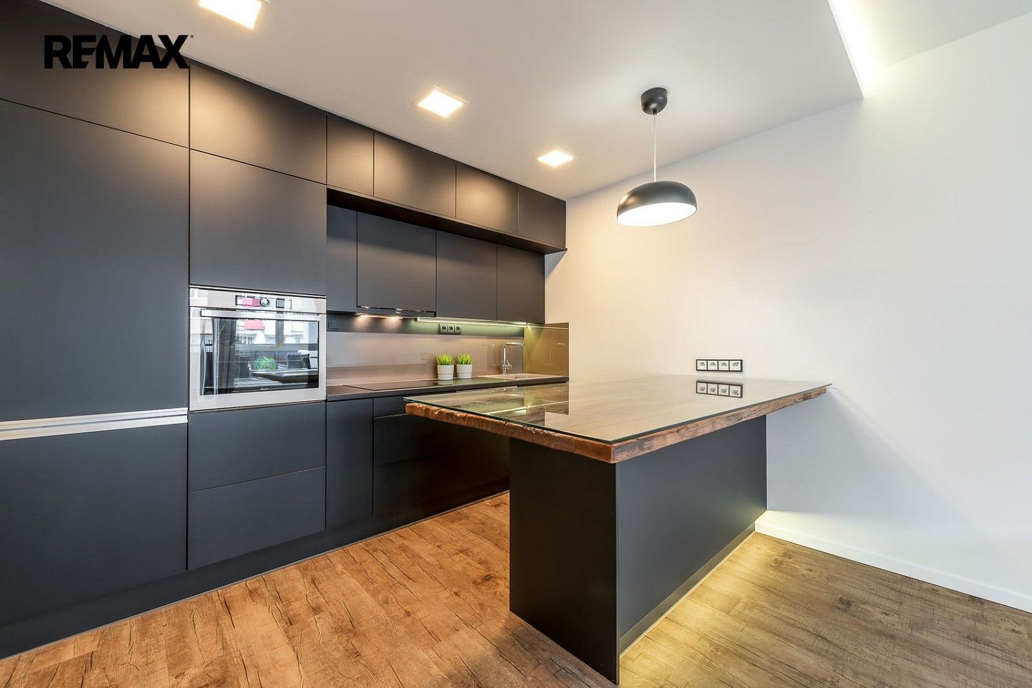 2+kk, Pod Harfou, Praha 9 - Vysočany, 55 m² - 2