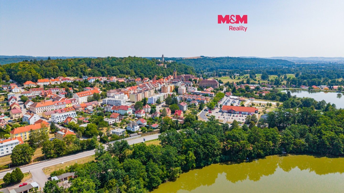 3+1, Nerudova, Hluboká nad Vltavou, 66 m² - 1