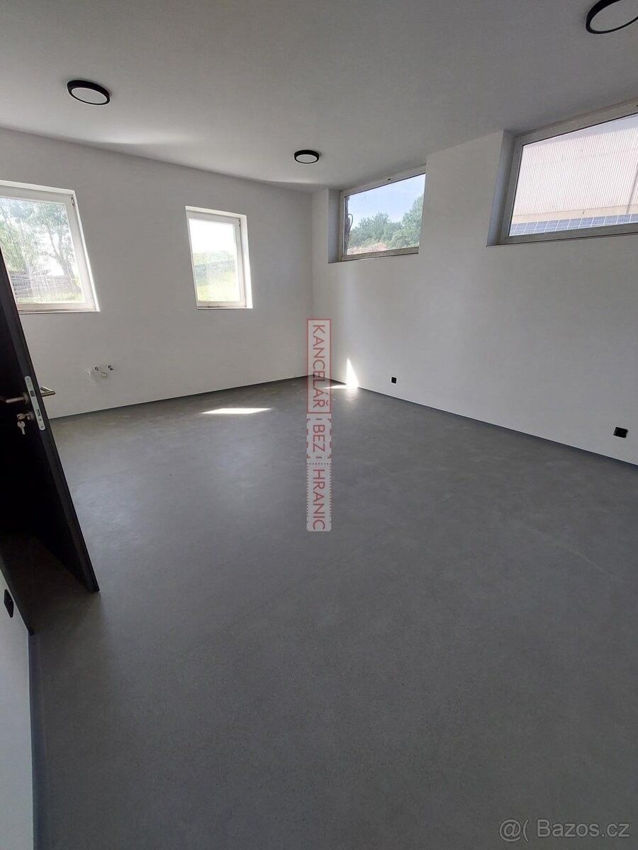 Sklady, Medlovice, 687 41 - 2