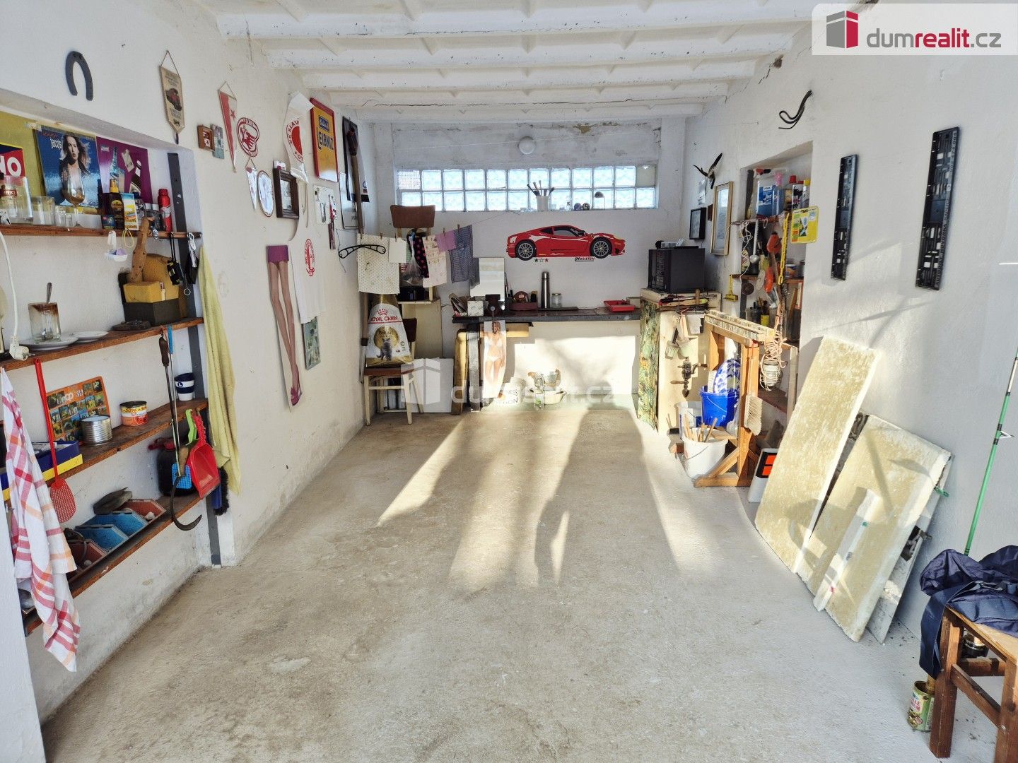 Garáže, Kaplice, 18 m²