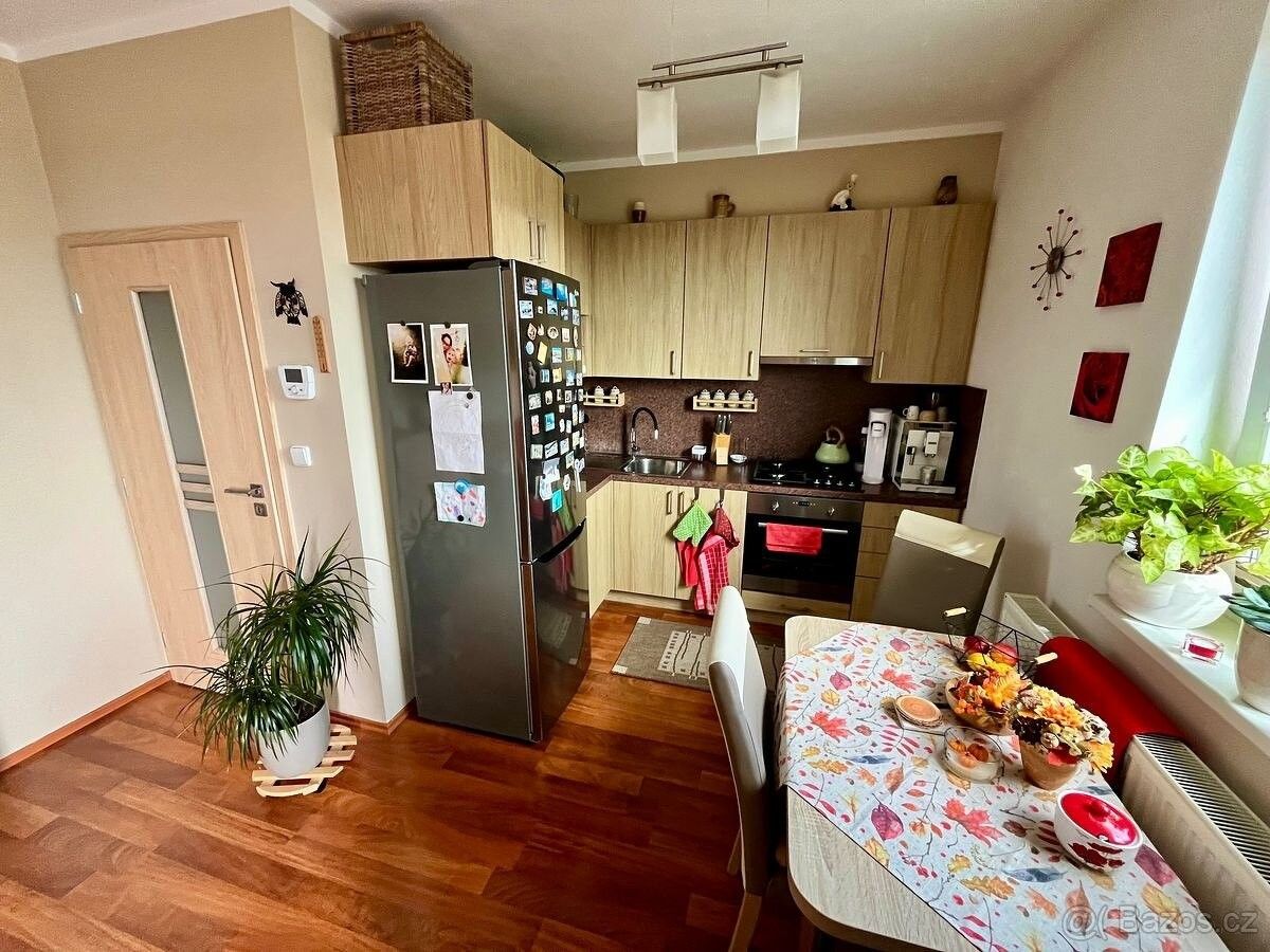 Prodej byt - Hlubočky, 783 61