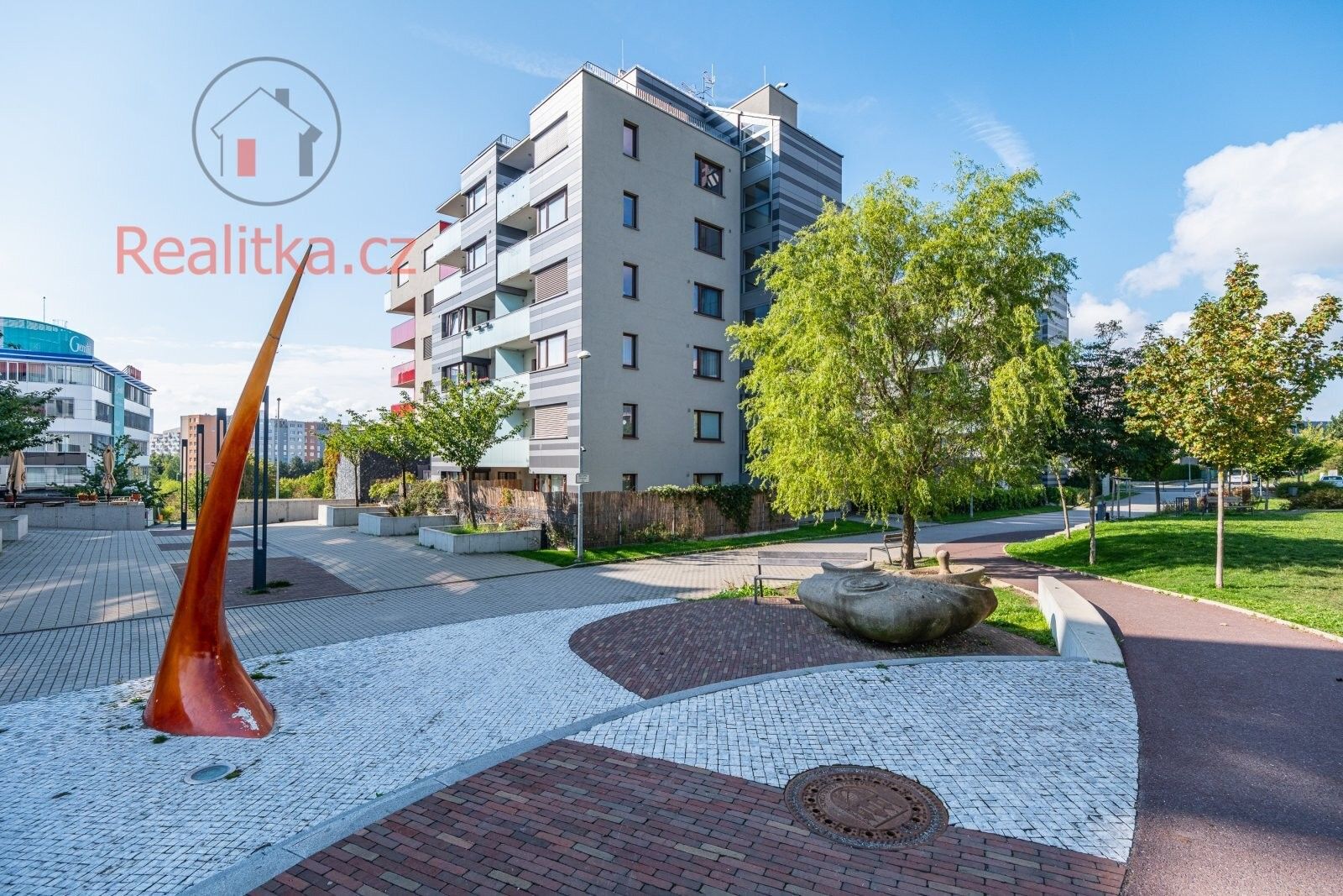 4+kk, Pod stolovou horou, Praha, 114 m²