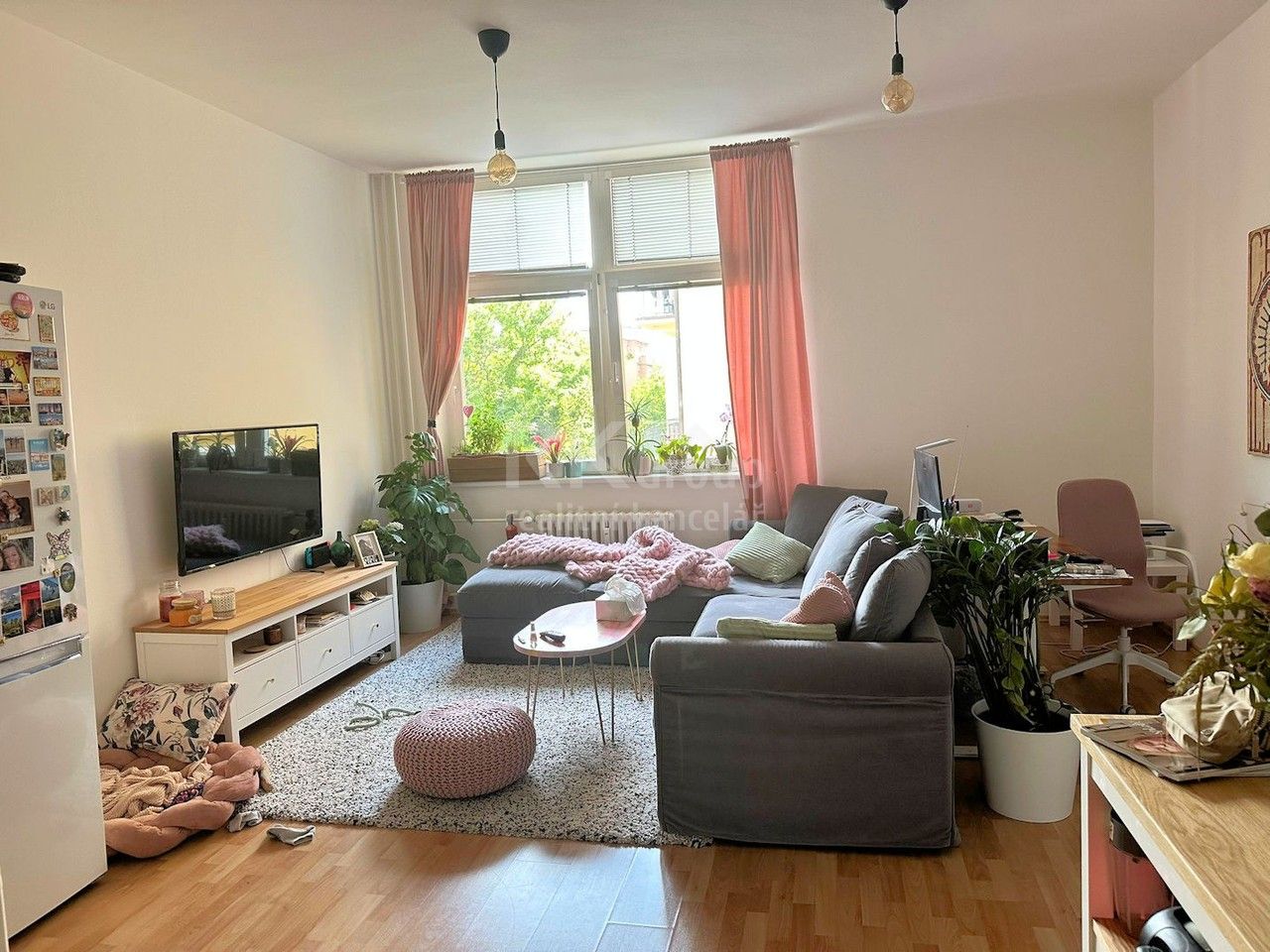 Pronájem byt 2+kk - Voroněžská, Praha, 52 m²