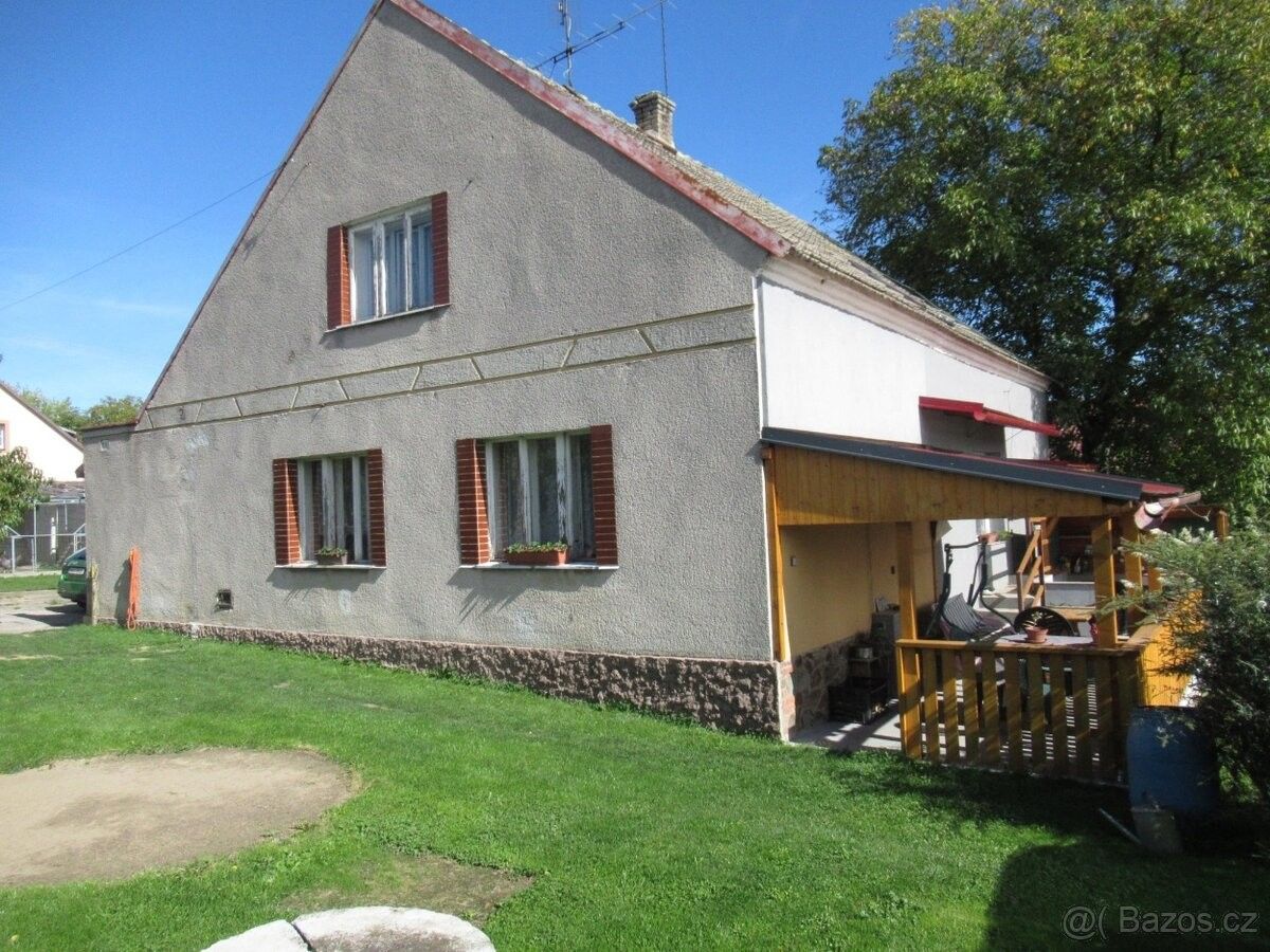Rodinné domy, Pavlíkov, 270 21 - 1