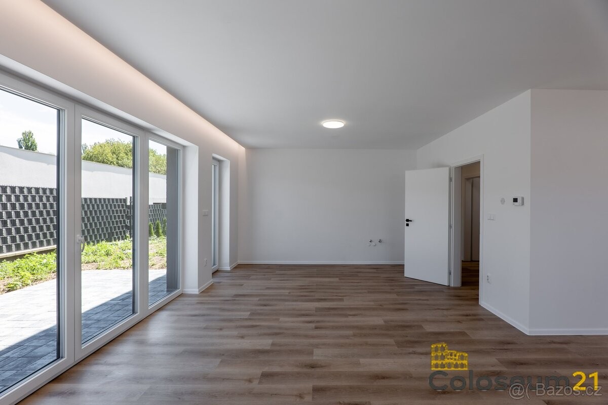 Prodej rodinný dům - Hřebeč, 273 45, 160 m² - 5