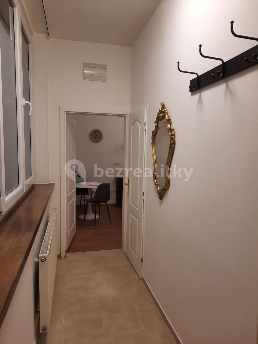 1+kk, Salmovská, Praha - Nové Město, 33 m² - 2