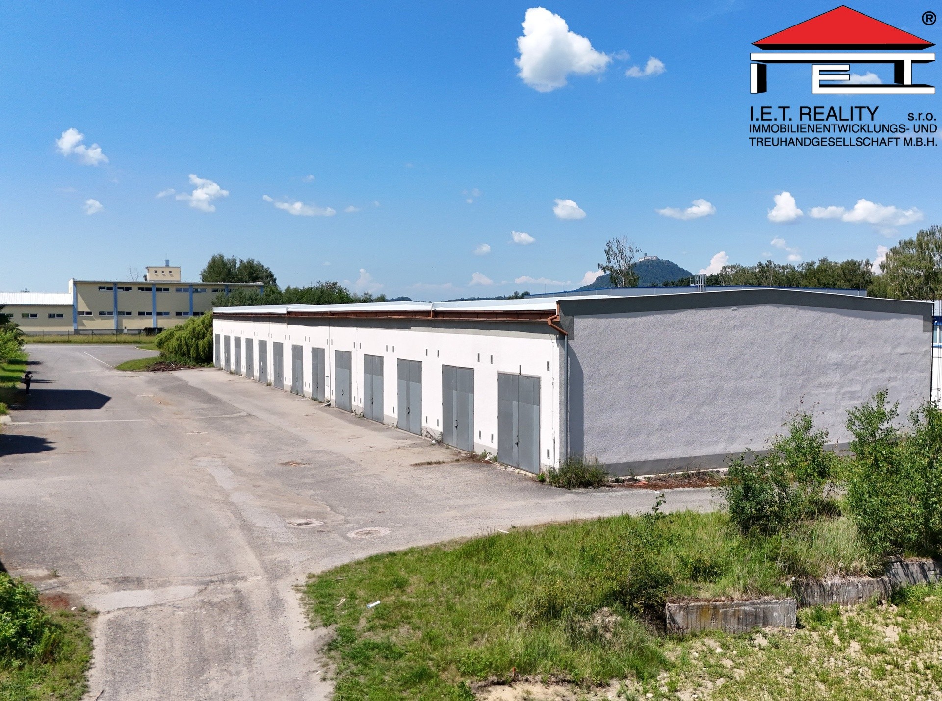 Sklady, Vazačka, Bělá pod Bezdězem, 1 300 m² - 1