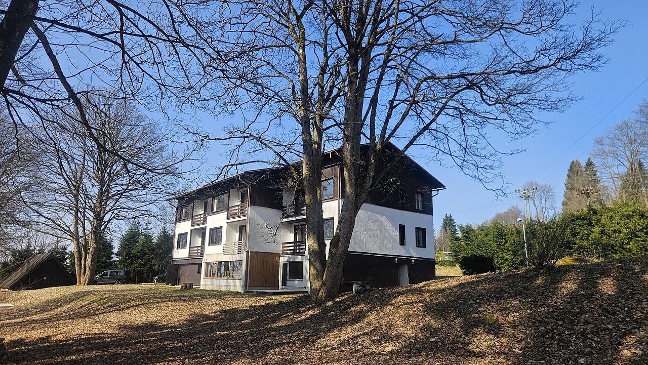 Ubytovací zařízení · 635 m² · Janov nad Nisou, okres Jablonec nad Nisou, Liberecký kraj - 3