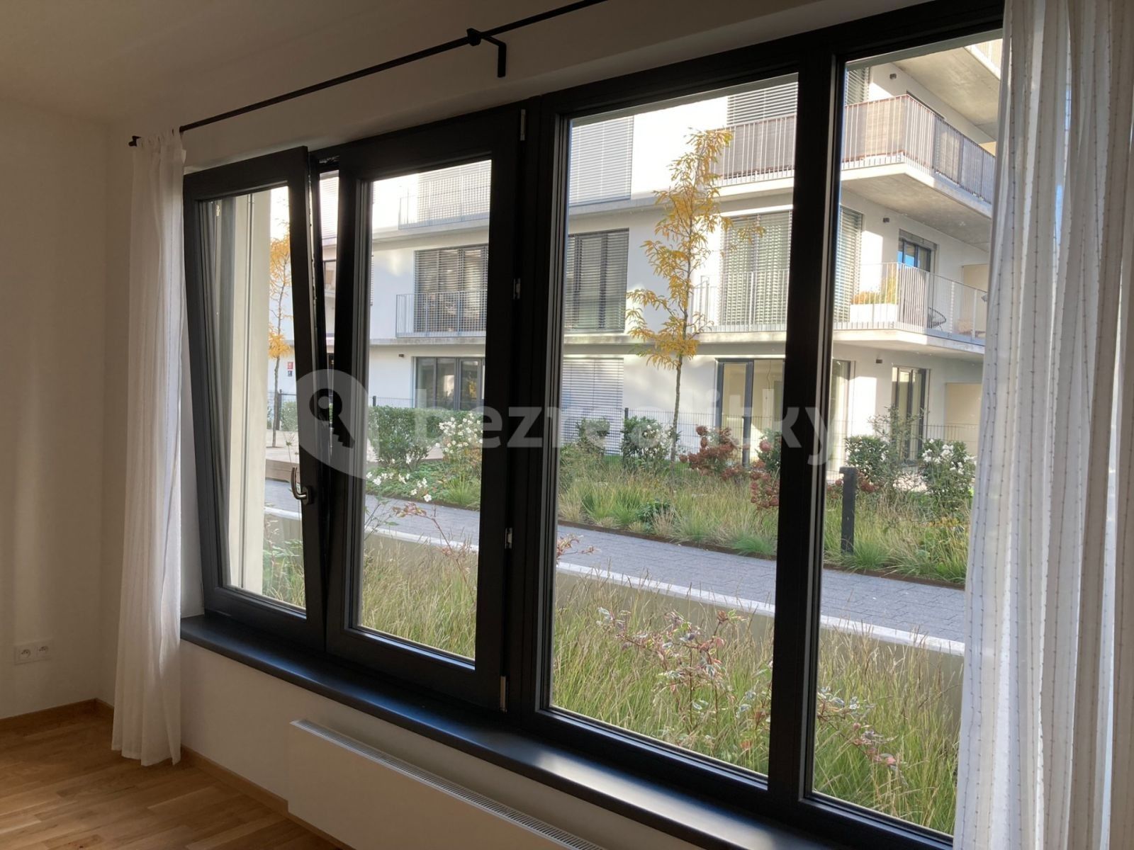 Pronájem byt 1+kk - Šenácká, Praha - Hodkovičky, 34 m² - 5