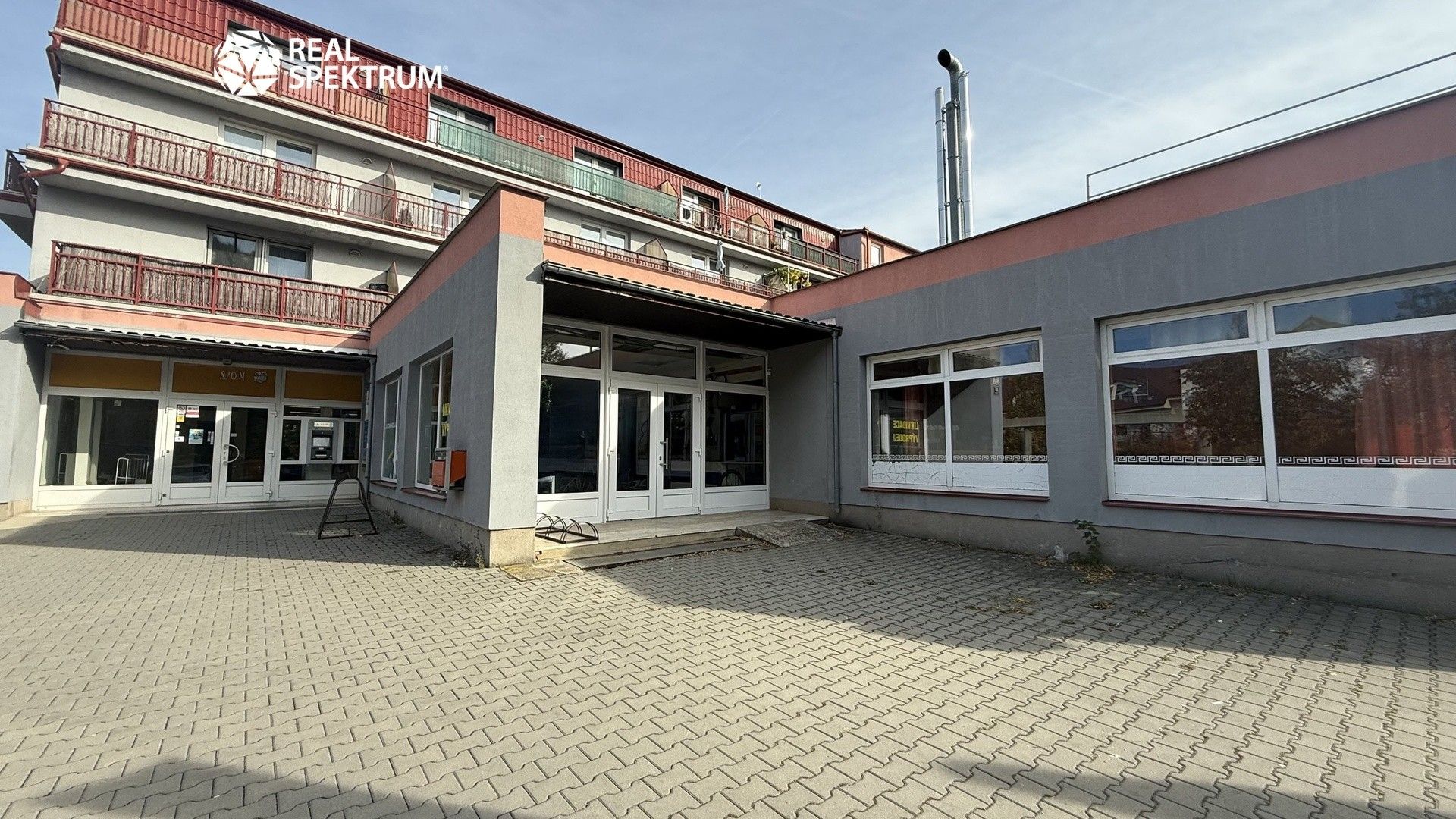 Obchodní prostory, Přemyslovo náměstí, Brno, 110 m²