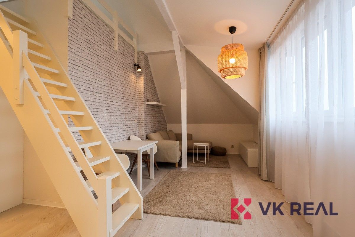 1+kk, Branická, Praha, 50 m²