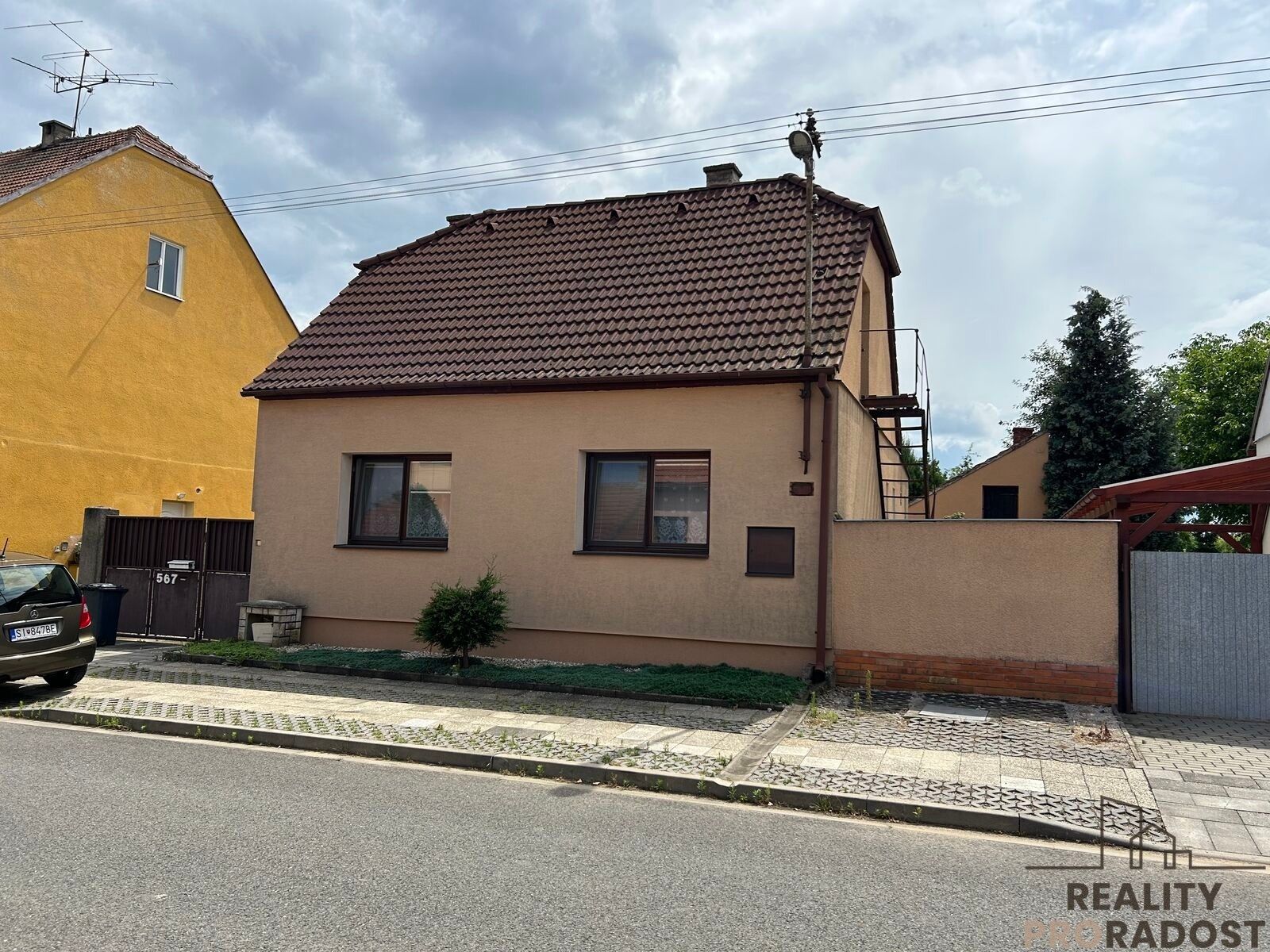 Rodinný dům, 699 m²