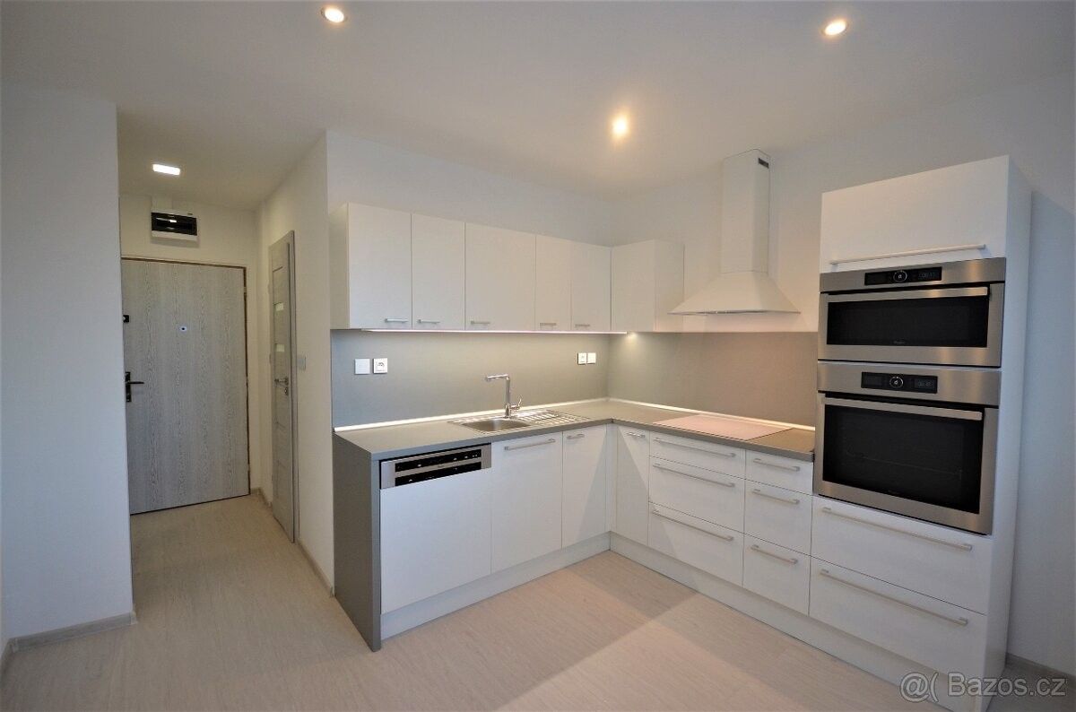 Pronájem byt - Frýdek-Místek, 738 01