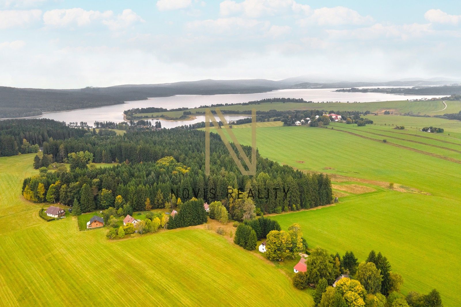 Prodej pozemek pro bydlení - Frymburk, 1 m²